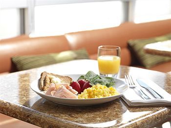 Springhill By Marriott At Area/convention Center